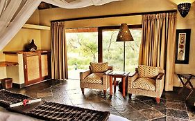 Kambaku River Sands 4*