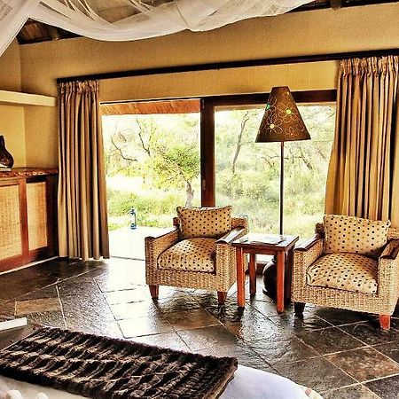 Hotel Kambaku River Sands Hoedspruit Exterior foto