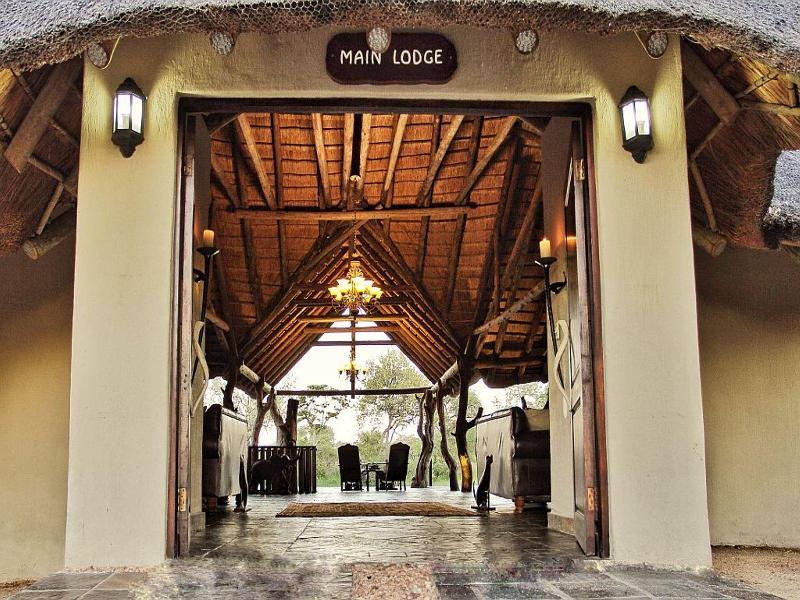 Hotel Kambaku River Sands Hoedspruit Exterior foto