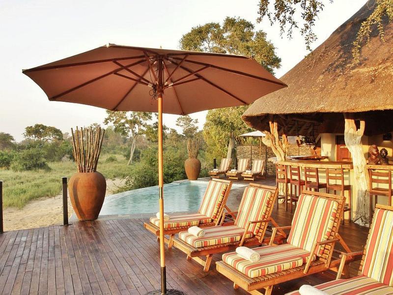 Hotel Kambaku River Sands Hoedspruit Exterior foto
