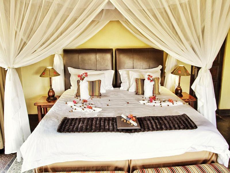 Hotel Kambaku River Sands Hoedspruit Exterior foto