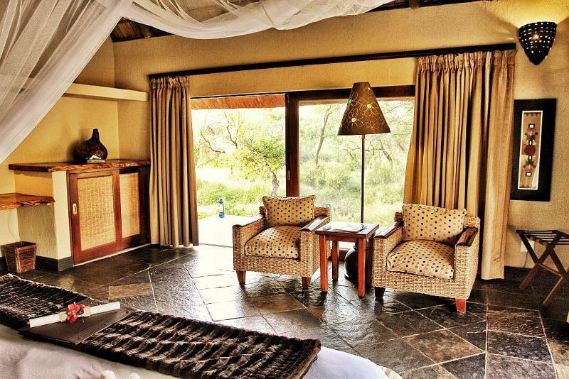 Hotel Kambaku River Sands Hoedspruit Exterior foto